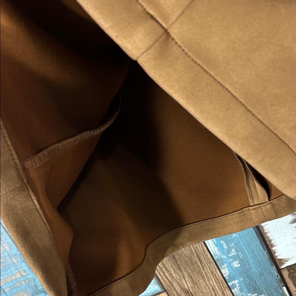 Stylish Tan suede Mini Skirt with Pockets - Picture 5 of 11